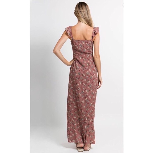 Like new- Flutter Sleeve Floral Maxi Dress - Picture 3 of 12